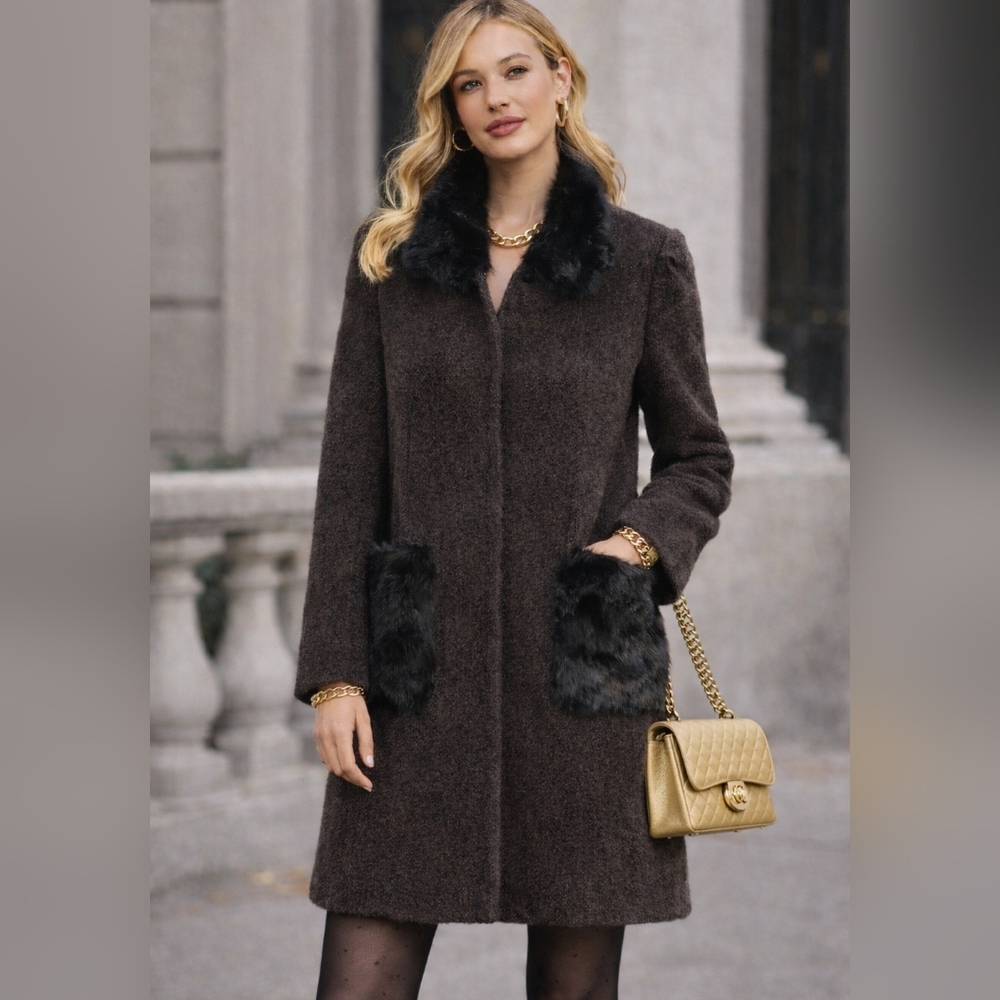 Itala Testino Alpaca wool and rabbit four  3/4 jacket coat size M.Made in Peru.